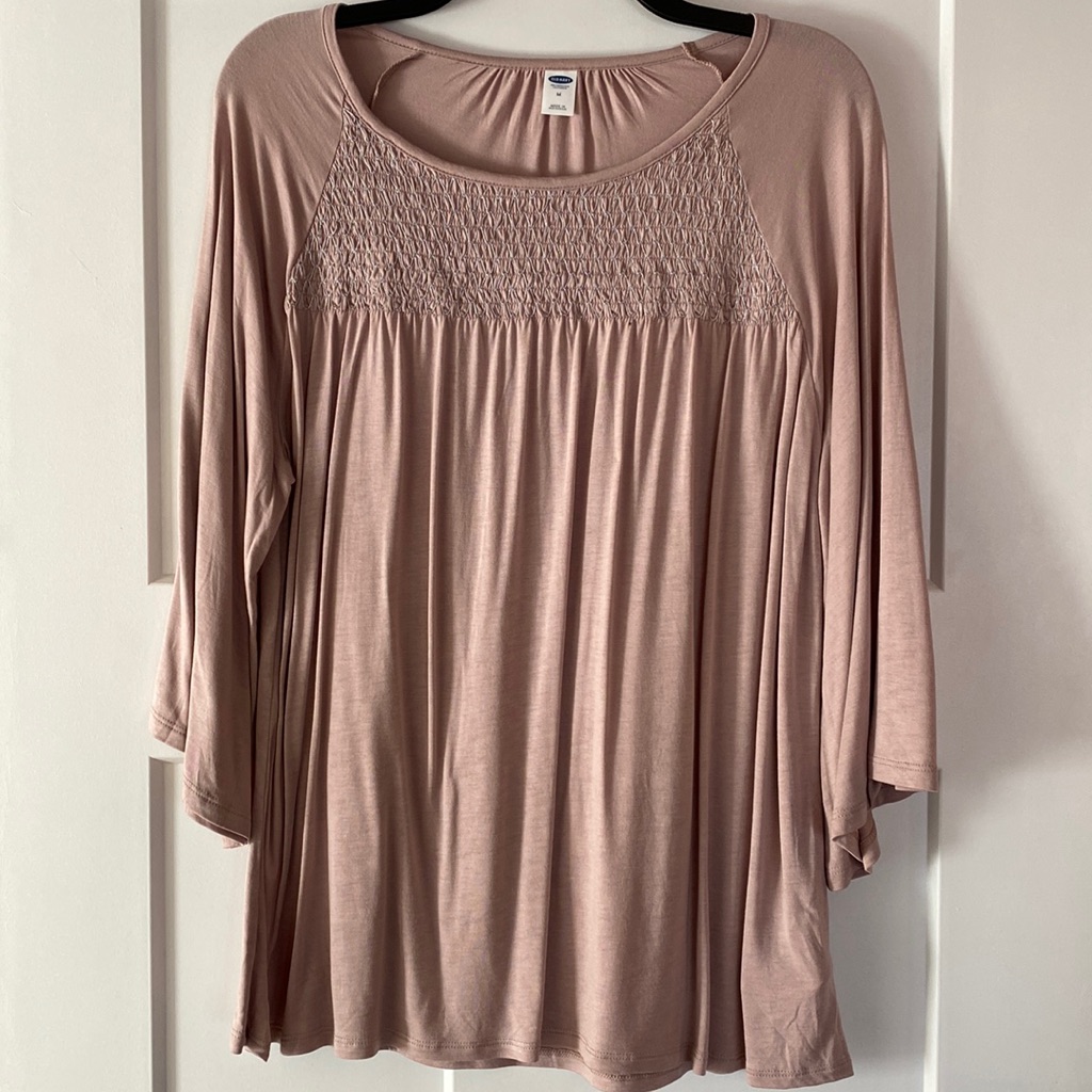Medium Flowy Top